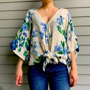 NWOT Front Tie Flowy Floral Blouse Summer Favorite